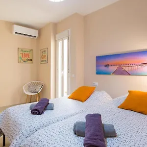 Plaza Merced Patio-parking Gratis Jinetes3 Apartment Málaga
